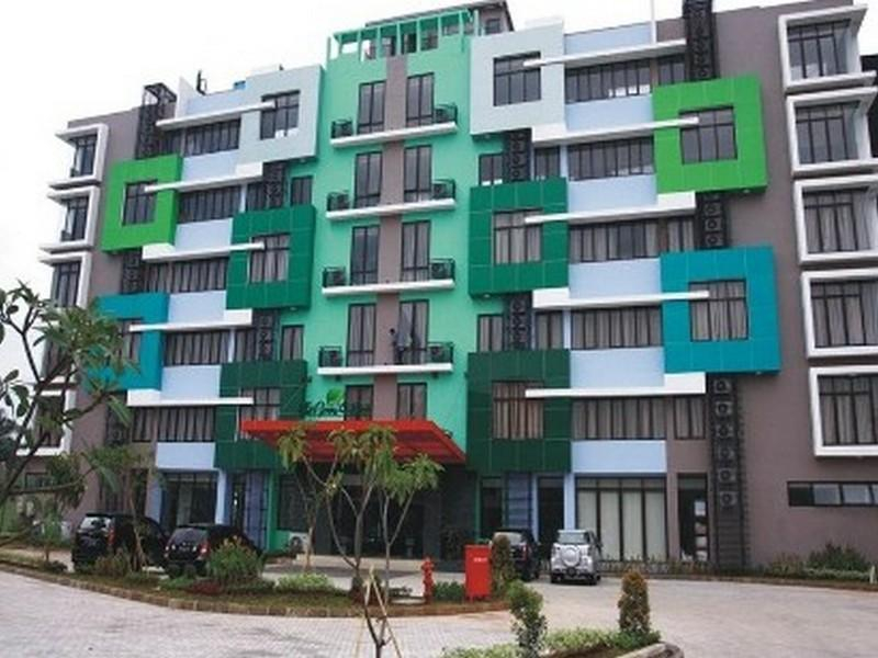The Green Hotel Bekasi, Bekasi