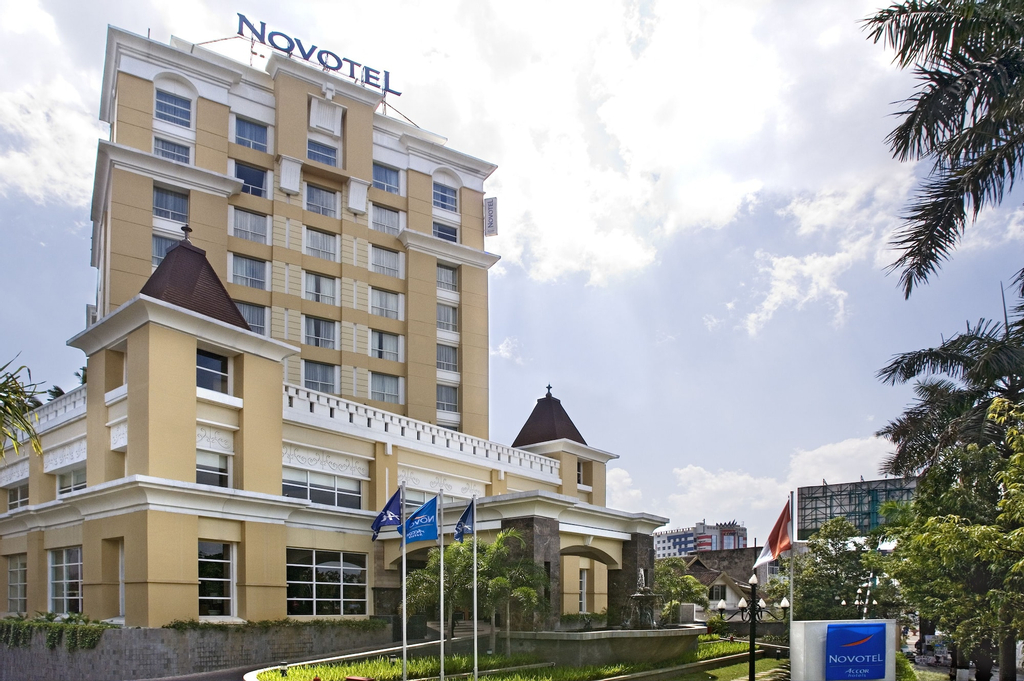 Novotel Semarang, Semarang