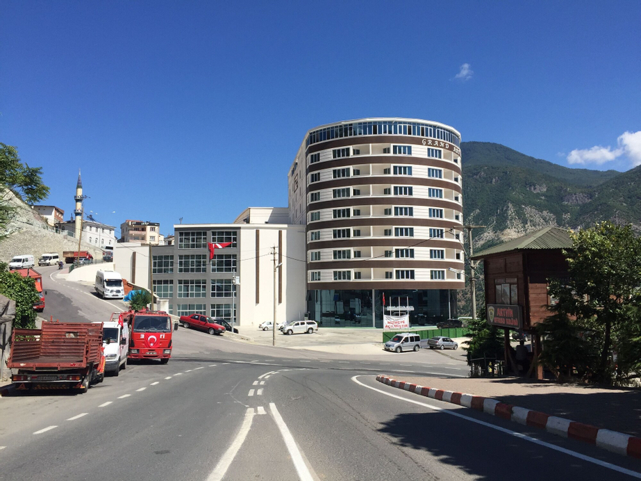 Grand Hotel Artvin, Merkez