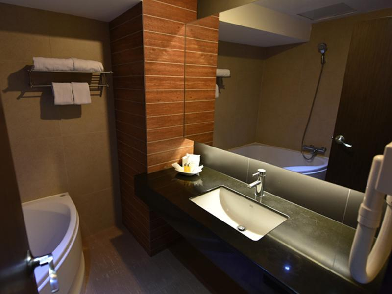 Bangkok City Hotel, Pathum Wan