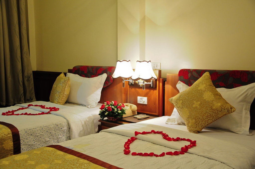 Thai Ha Hotel, Đống Đa