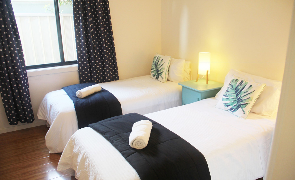 3 Bedroom cozy holiday home, Kogarah