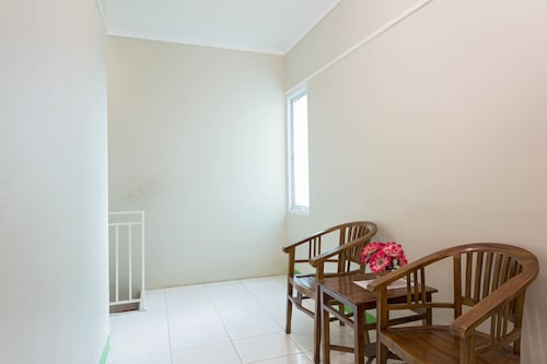 RedDoorz @ Aselih Jagakarsa, Jakarta Selatan