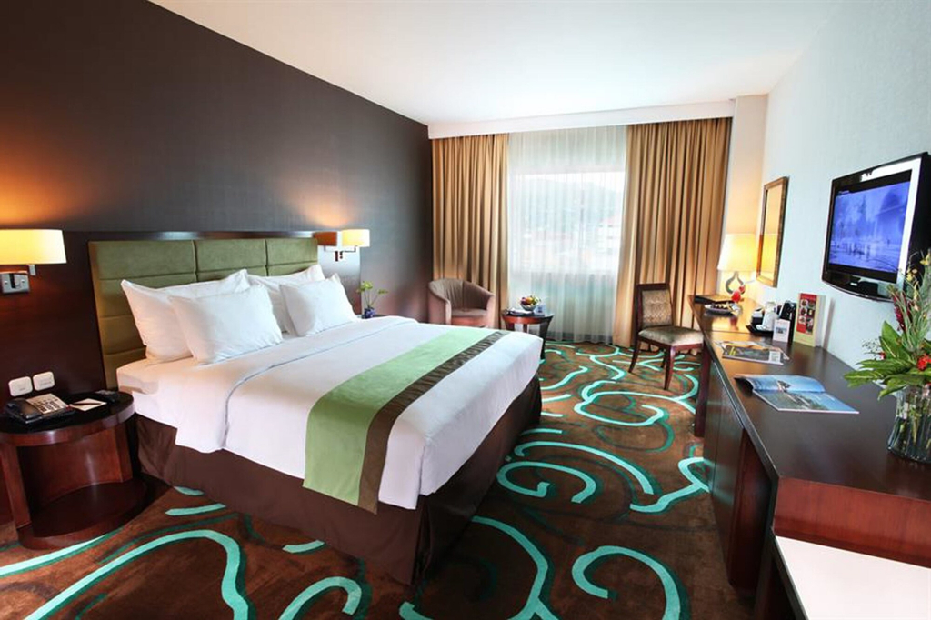 Swiss-Belhotel Ambon, Ambon