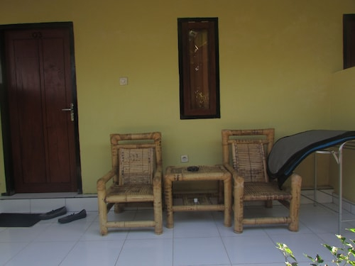 Zury Homestay, Lombok Tengah