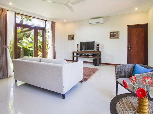 Allegra Villa - Echo Beach, Badung