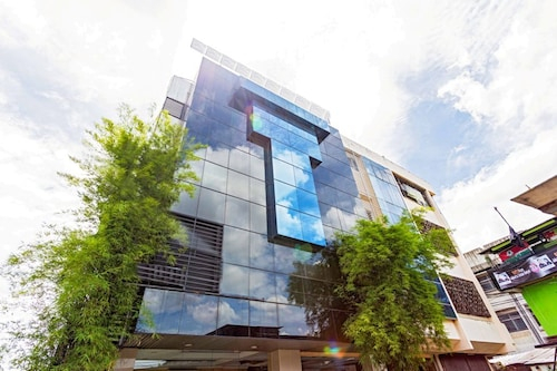 RedDoorz near Citraland Mall, Jakarta Barat