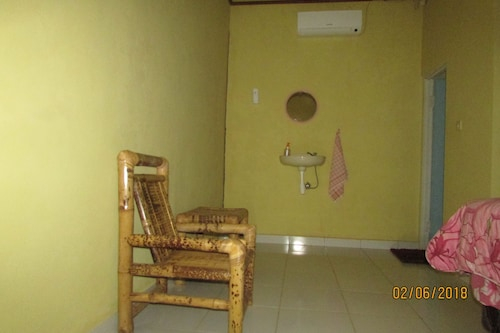 Zury Homestay, Lombok Tengah