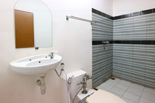 Habibah Syariah Hotel, Jakarta Utara