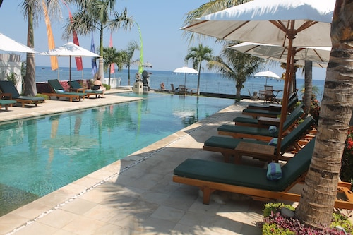 Kelapa Lovina Beach Villas, Buleleng