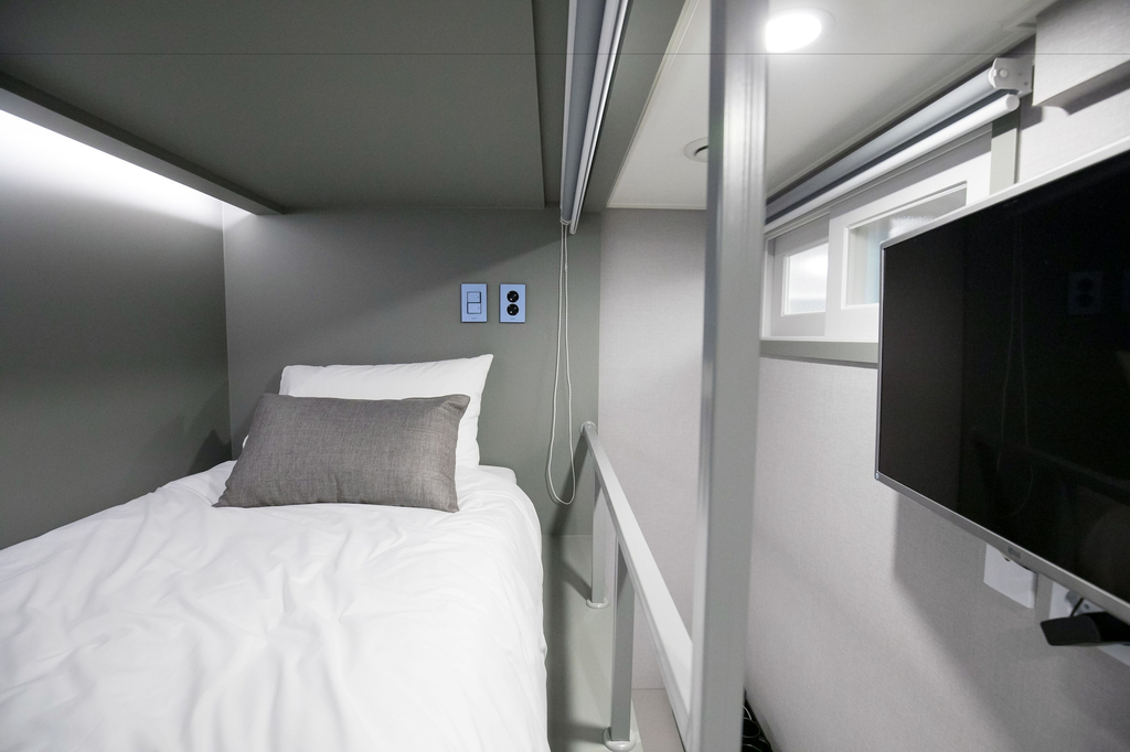 Philstay Myeongdong Station - Hostel, Jongro