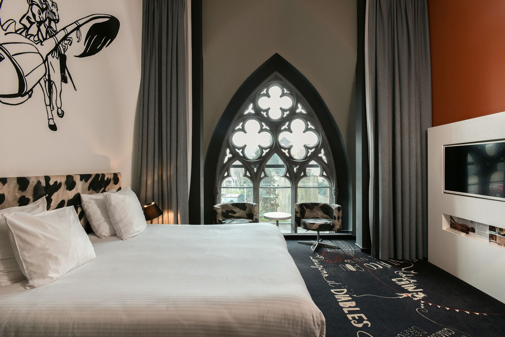 Martin’s Dream Hotel, Hainaut
