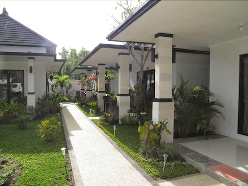 Kelapa Lovina Beach Villas, Buleleng