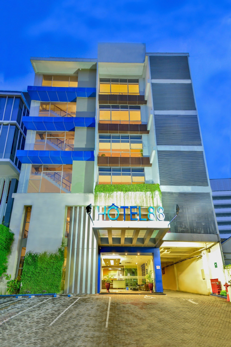 Hotel 88 Embong Kenongo, Surabaya Booking Murah di tiket.com