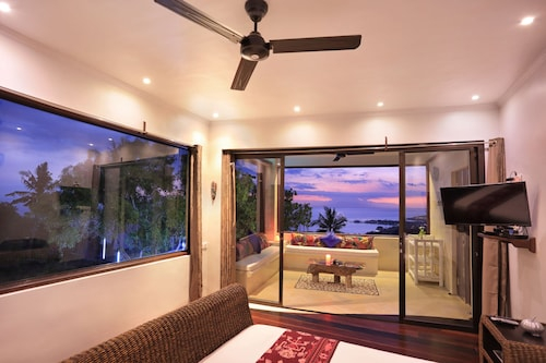 Villa Umbrella, Lombok Barat