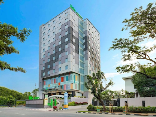 ibis Styles Makassar Sam Ratulangi, Makassar