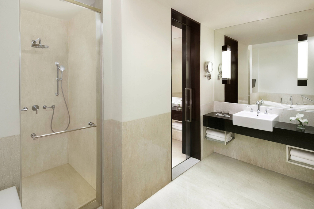 Courtyard by Marriott Bandung Dago, Bandung