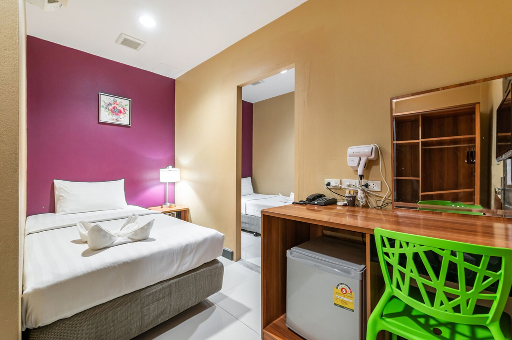 The Richy Place Guest House, Ratchathewi