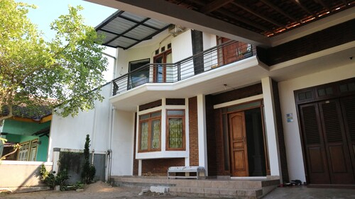 larisa homestay, Sleman