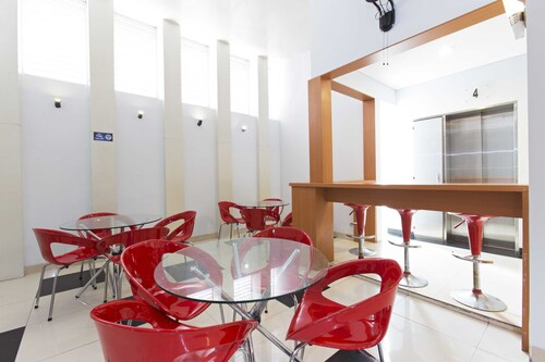 RedDoorz near Thamrin City, Jakarta Pusat