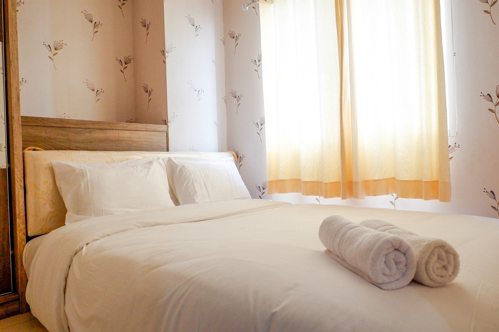 Puri Park View Apartment with Balcony, Jakarta Barat