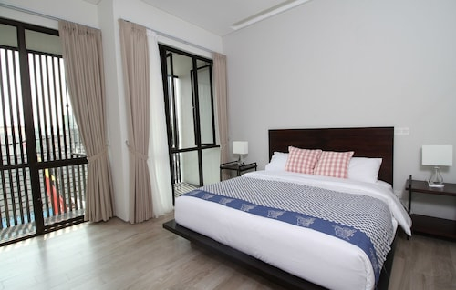 CoHaus 13 Private Villa 4BR, Jakarta Selatan