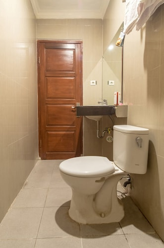 OYO 339 Mojopahit Residence, Medan