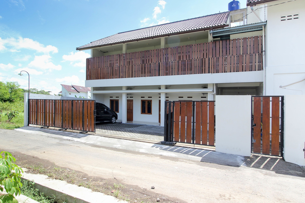 RedDoorz Syariah near Sindu Kusuma Edupark, Yogyakarta