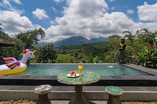 Pondok Nyoman Bedugul, Tabanan
