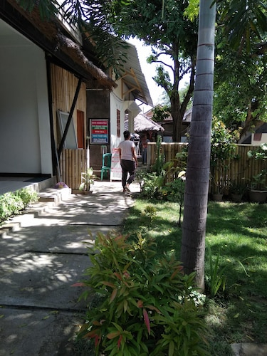 Mimi Homestay, Lombok Tengah