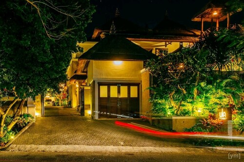 Villa Ula Mumbul Syariah 3BR Family Only, Badung
