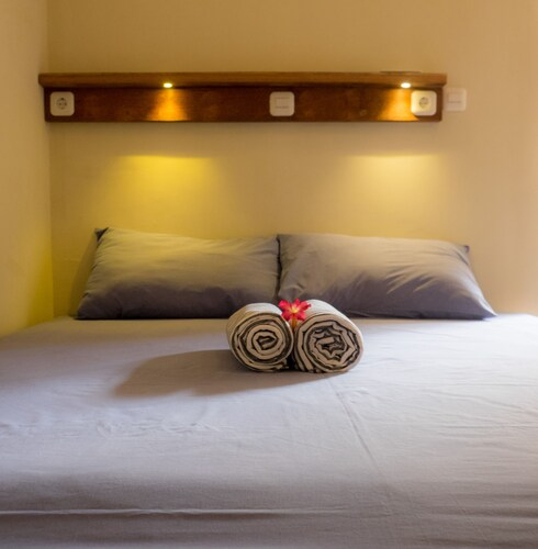 The Livingroom Hostel, Lombok Tengah