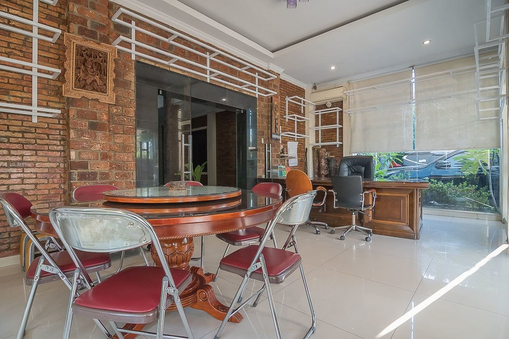 RedDoorz Plus near Cambridge City Square 2, Medan