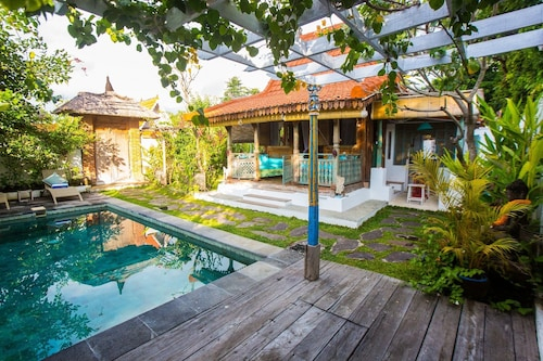 Rumah Beryl at Lata Lama, Buleleng