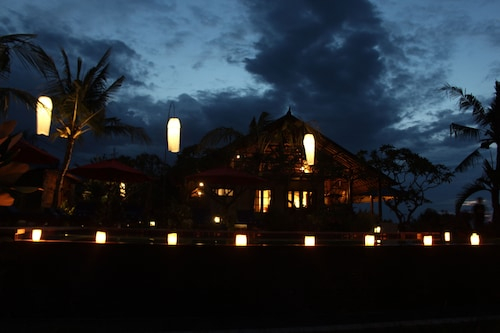 Ume Cantik Villa, Buleleng