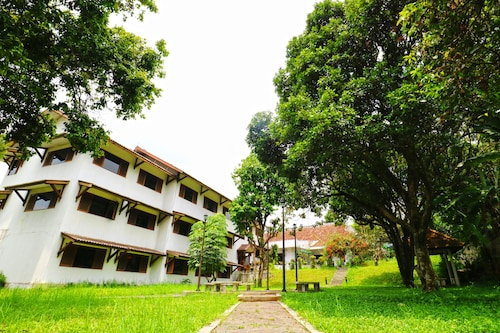 Graha Asri Hotel, Bandung