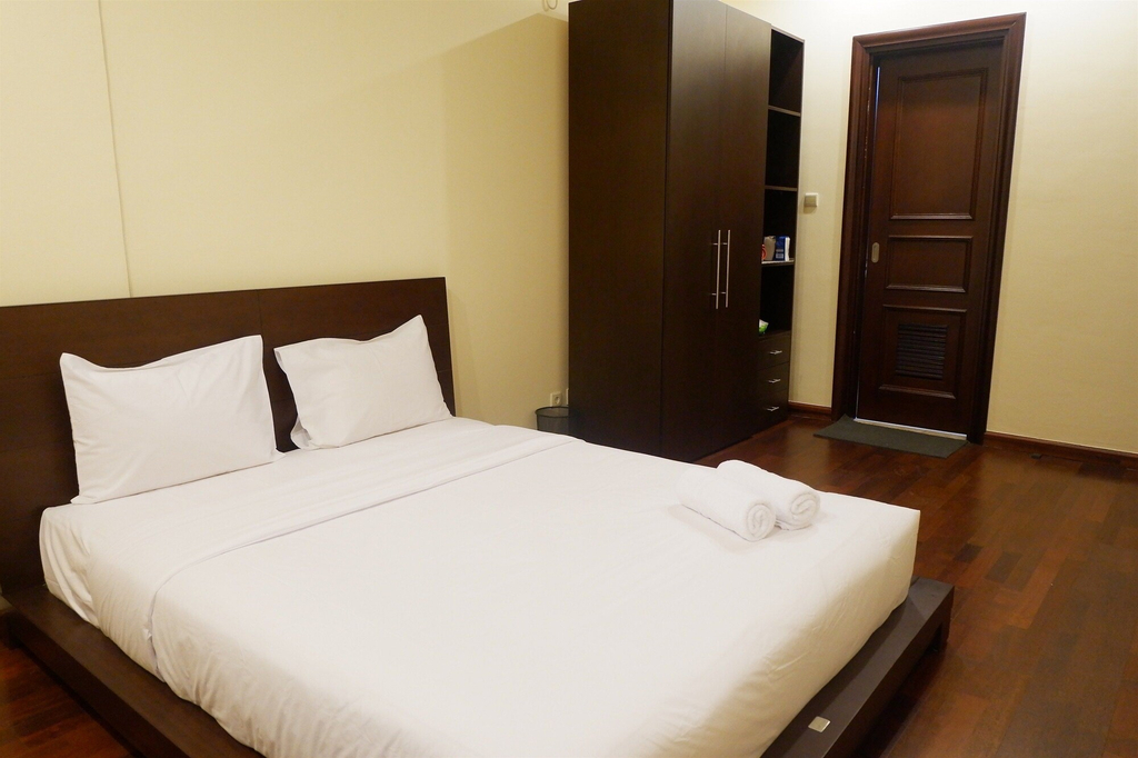 Homey The Bellezza Apartment, Jakarta Selatan