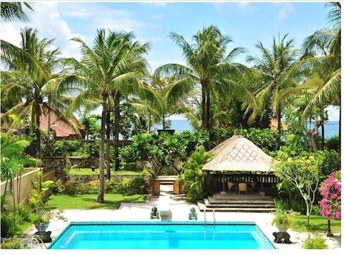 Jimbaran Alamanda, Badung