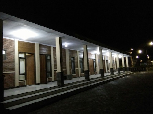 Bromo Holiday Guesthouse, Probolinggo