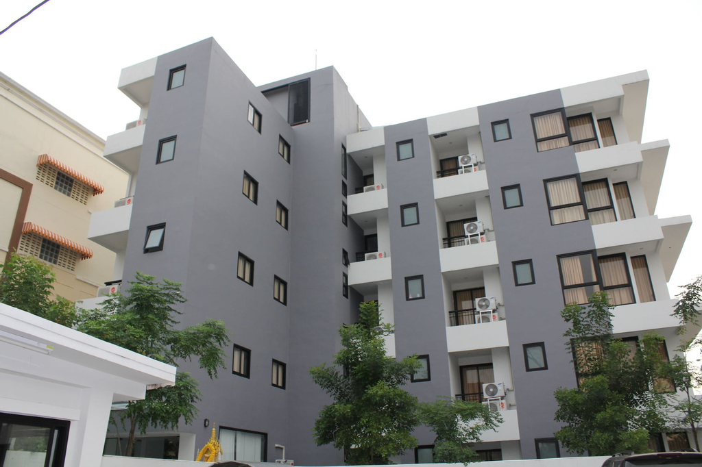 UTD Aries Hotel & Residence, Suan Luang