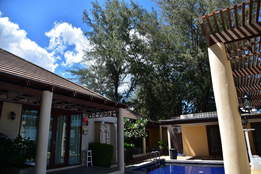 Puranaya Resort, K. Sam Roi Yot