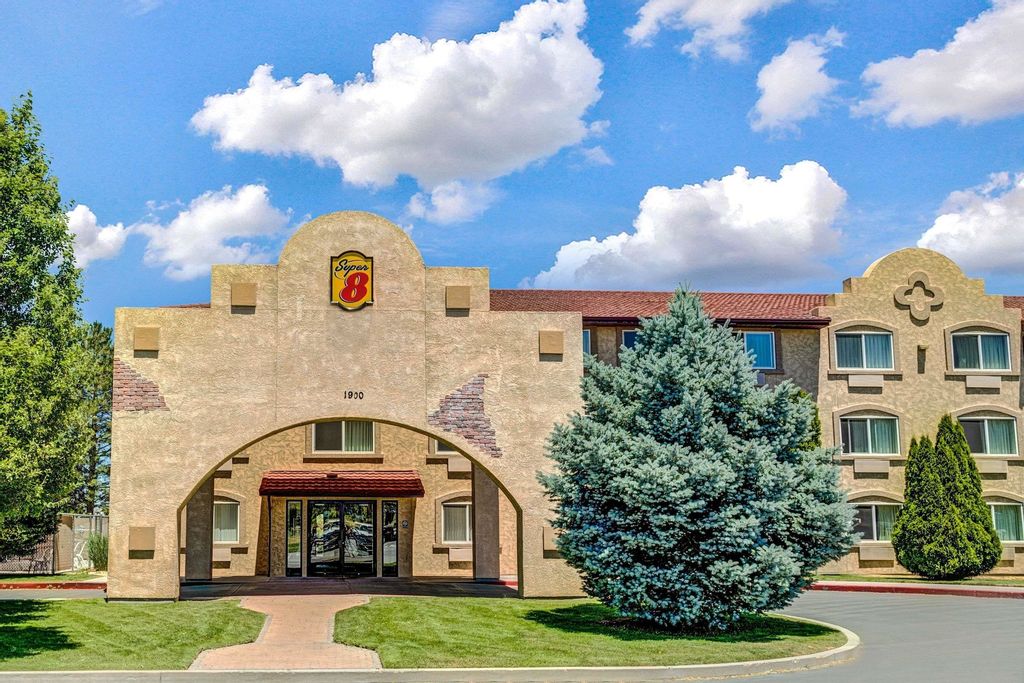 Super 8 by Wyndham Sparks/Reno Area, Washoe