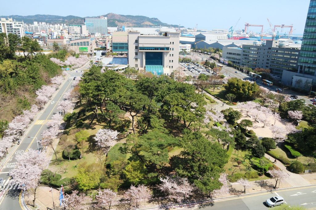 Hotel Hyundai Ulsan, Dong