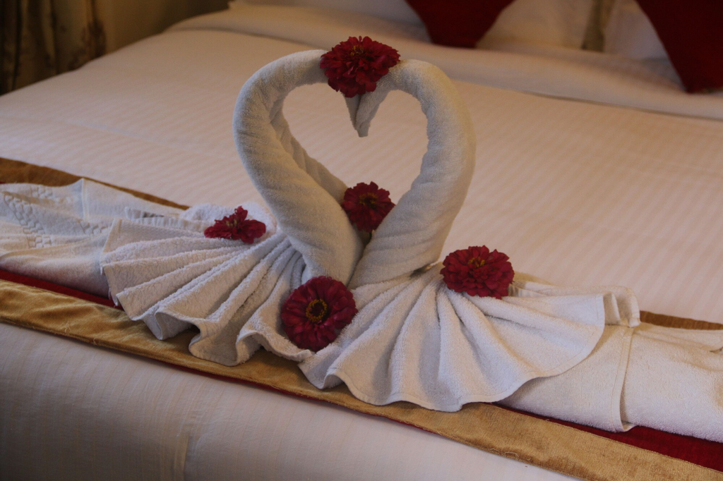 Hotel River Crown, Lumbini