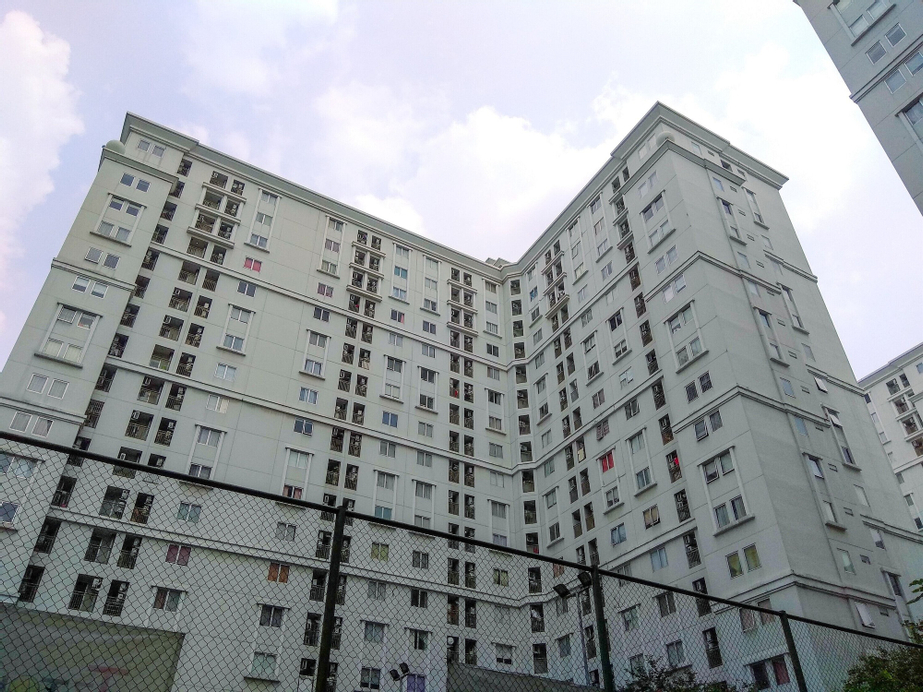 Comfy 2BR at Green Palace Kalibata City Apartment near Shopping Mall By Travelio, Jakarta Selatan