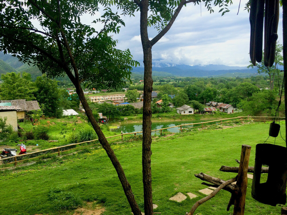 Tony Guesthouse, Pai