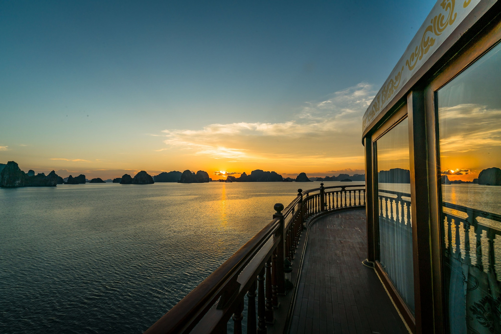 Emperor Cruise Ha Long, Hạ Long