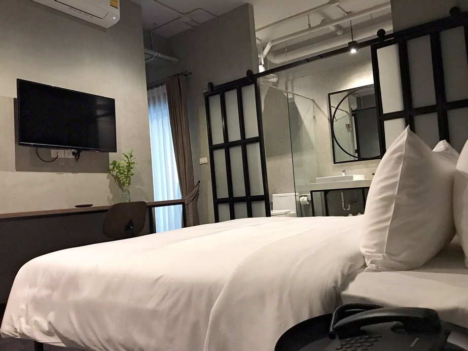The Ex Capital Hotel, Khlong San