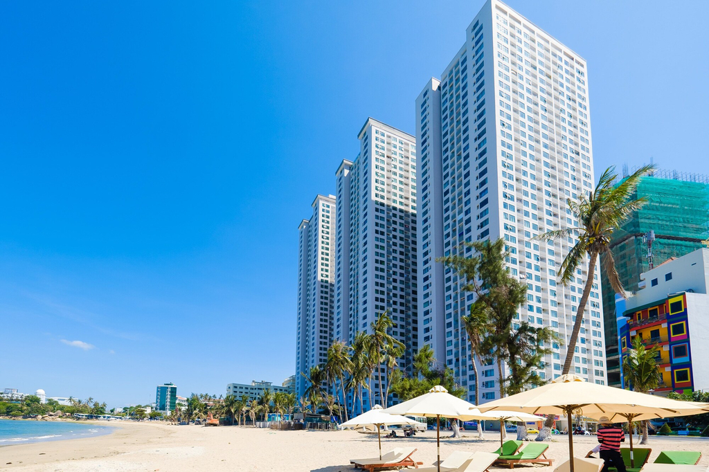 Sunrise Hon Chong Ocean View Apartment, Nha Trang