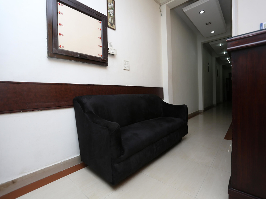OYO 15481 Hotel Star, Karnal